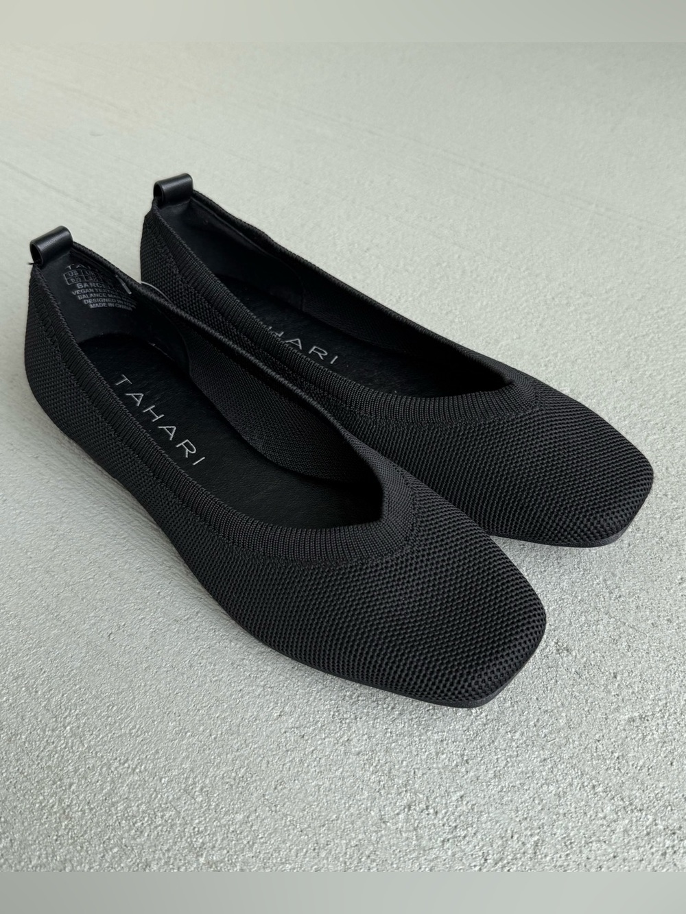 New TAHARI Barcelona Flats Black Size 5.5  Vegan Textile Women’s Shoes Ballet